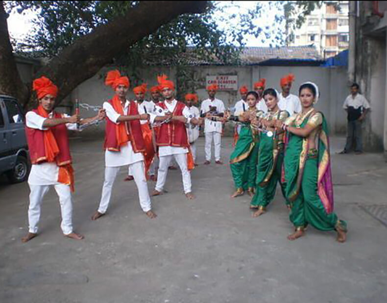 Dhandiya Group 1
